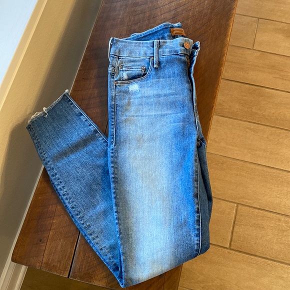 MOTHER High Waisted Looker Ankle Fray Size 25. - Picture 3 of 10